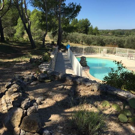 Les Mazets De La Reine Pedauque Villa Paradou Buitenkant foto